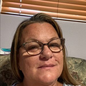 Meet your Posher, Brenda